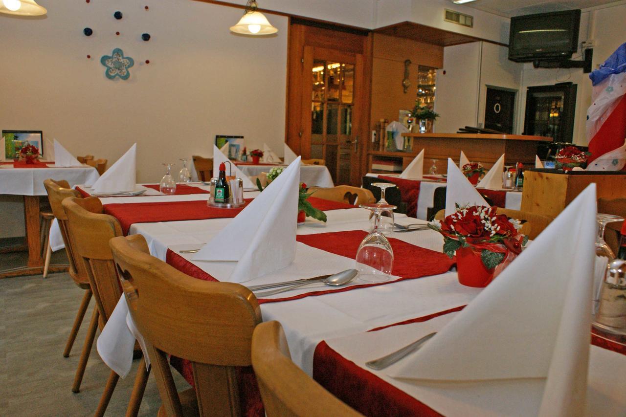Hotel Restaurant Simplon Frutigen Eksteriør billede