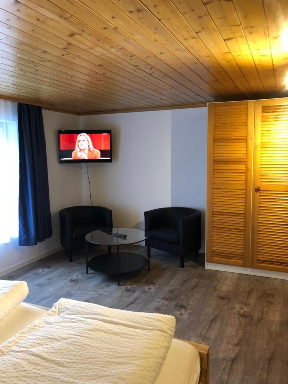 Hotel Restaurant Simplon Frutigen Eksteriør billede