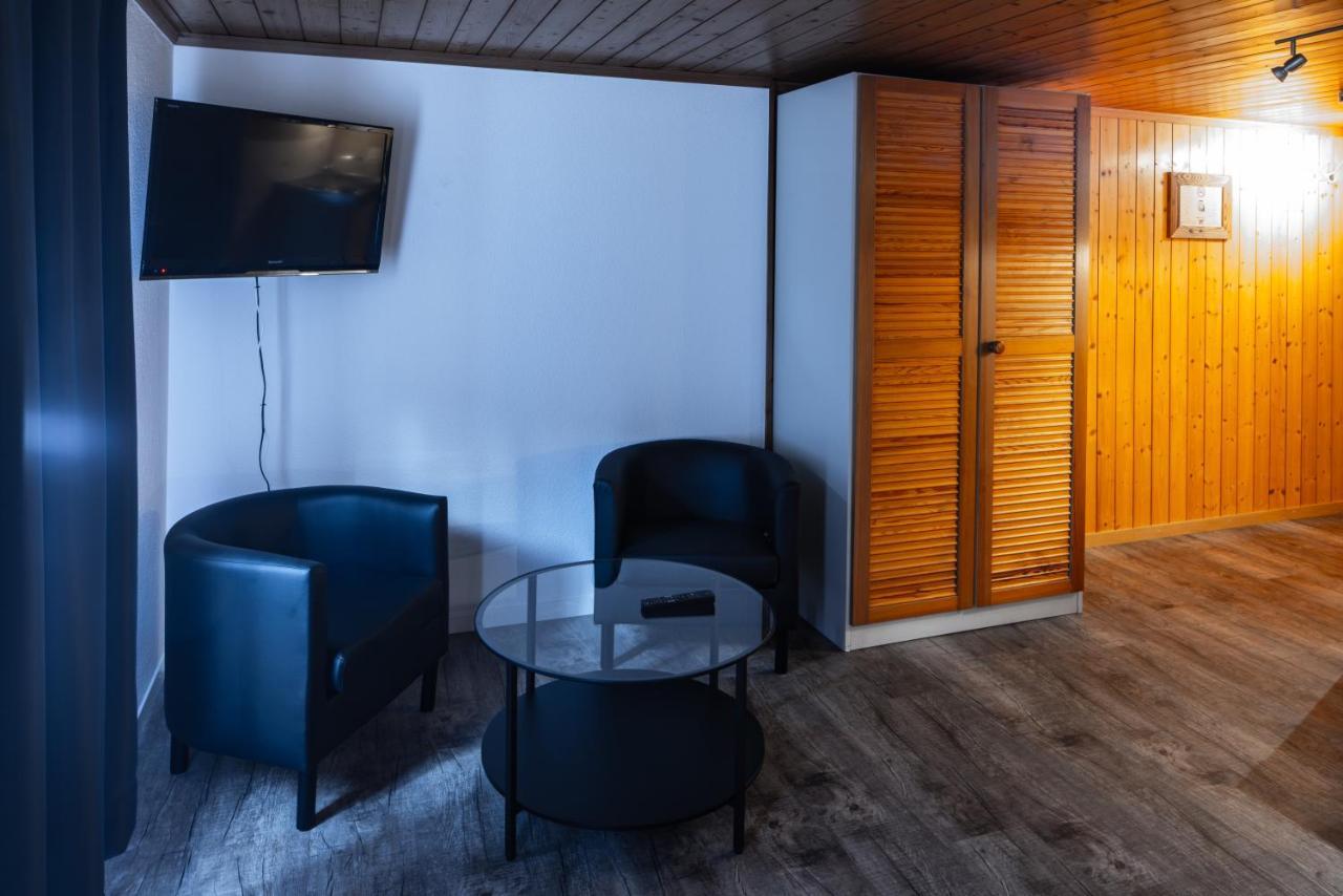 Hotel Restaurant Simplon Frutigen Eksteriør billede