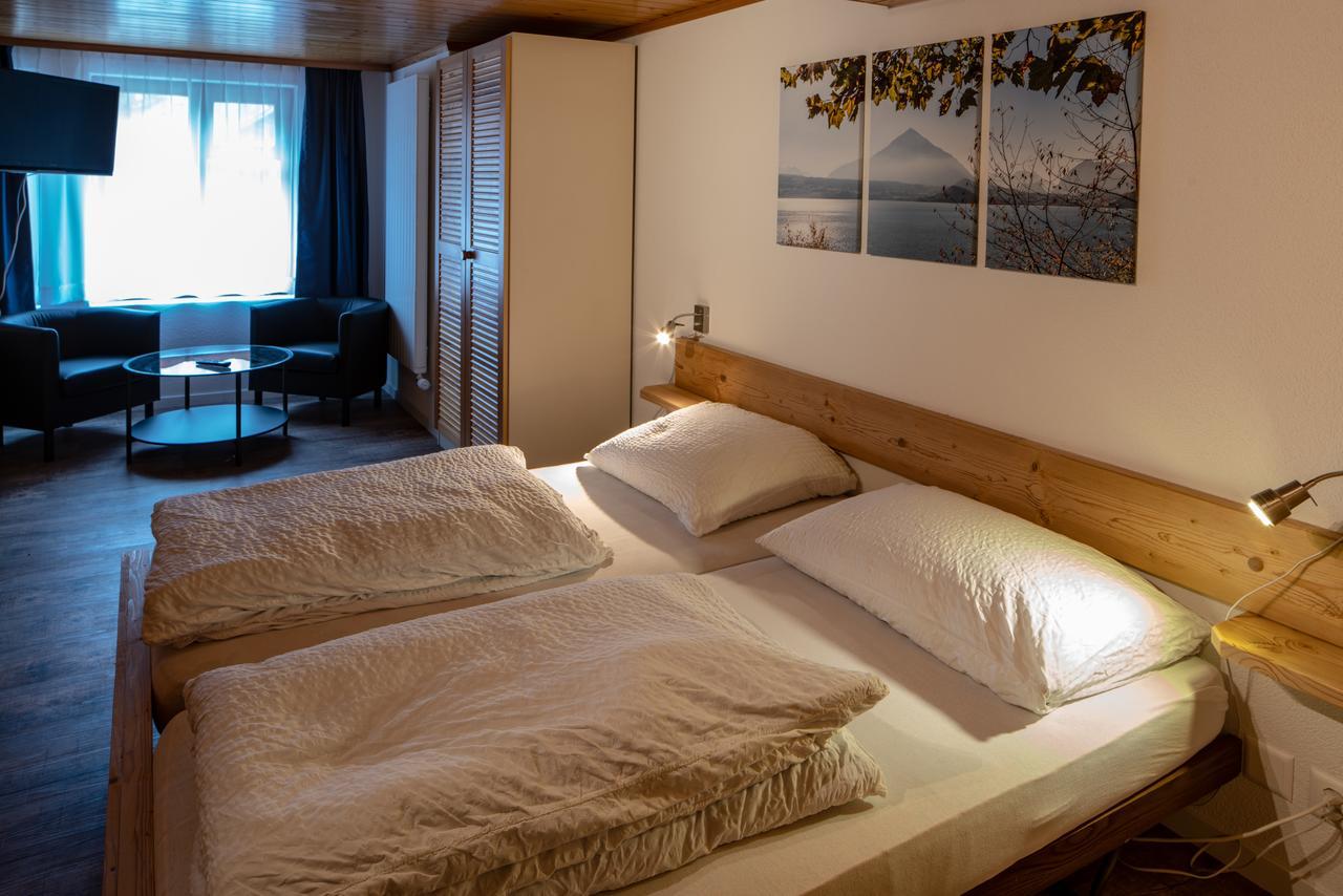 Hotel Restaurant Simplon Frutigen Eksteriør billede