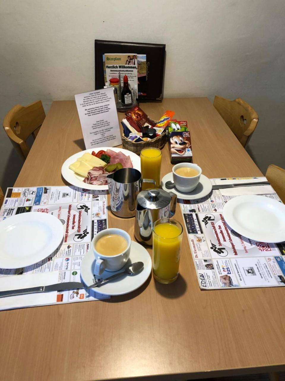 Hotel Restaurant Simplon Frutigen Eksteriør billede